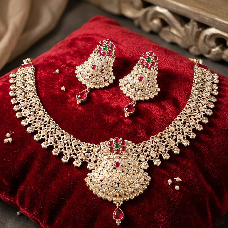 White Silver Necklace Set