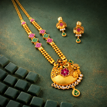 Auli Chandrika Pushp Haar Set