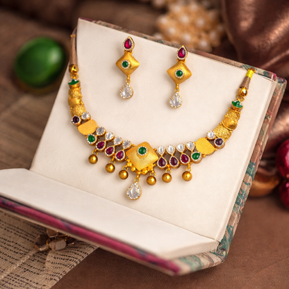 Pindari Ratna Kanthi Set