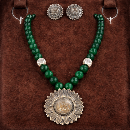 Pahadi Suryaansh Gulband Set