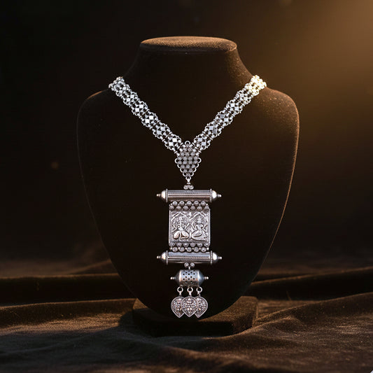 Tamrarekh Pendant Necklace