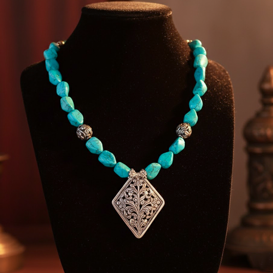 Junyal-Taar Necklace