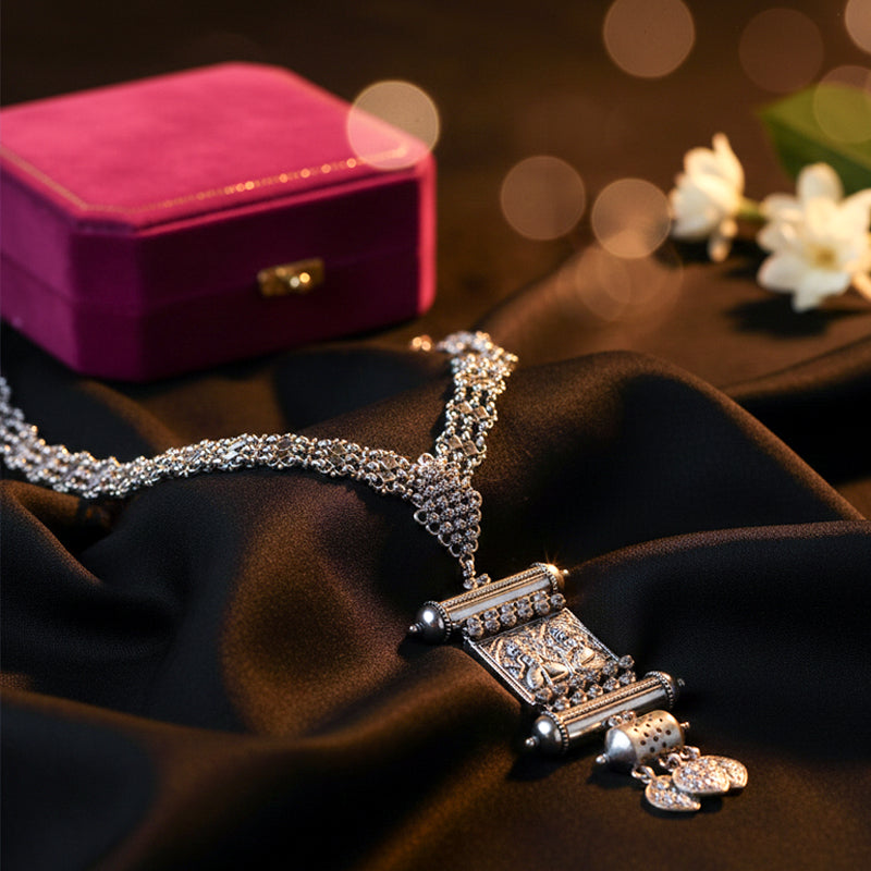 Tamrarekh Pendant Necklace