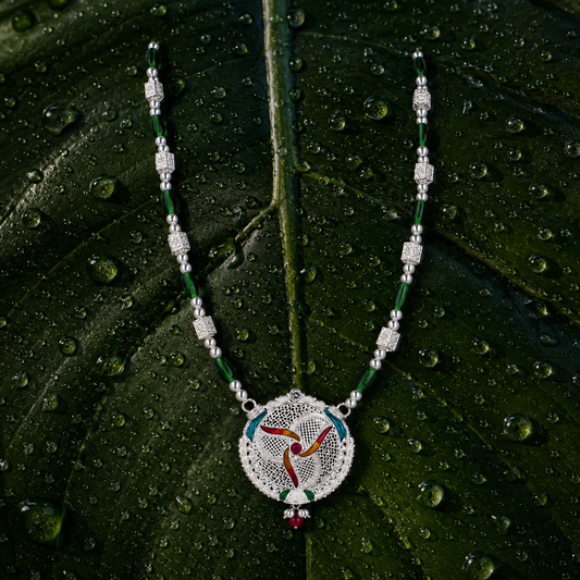 Nanda Vartika White Silver Mangalsutra