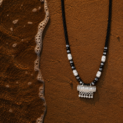 Pangot Tarini White Silver Mangalsutra