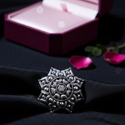 Guth-Mand Silver Ring