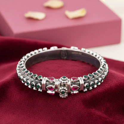 Kotyura Ratn-Ghera Kada Bangle