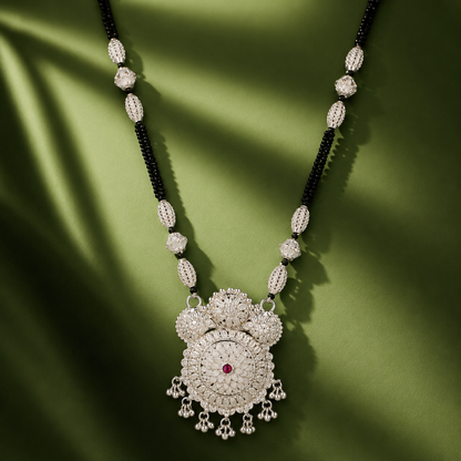 Pindari Prabha White Silver Mangalsutra