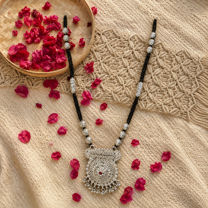 Binsar Tarini White Silver Mangalsutra