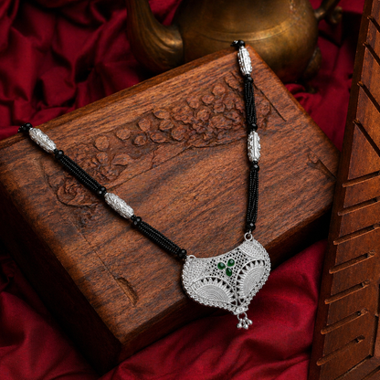 Pindari Veena Haar