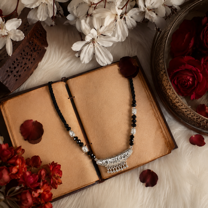 Jageshwari Rajnidhi White Silver Mangalsutra