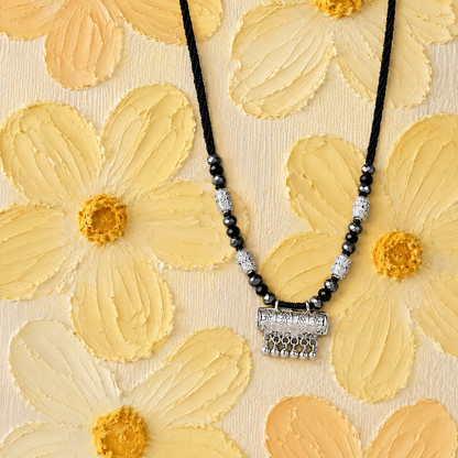 Pangot Tarini White Silver Mangalsutra