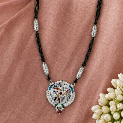 Trishaila Rangkaar Haar
