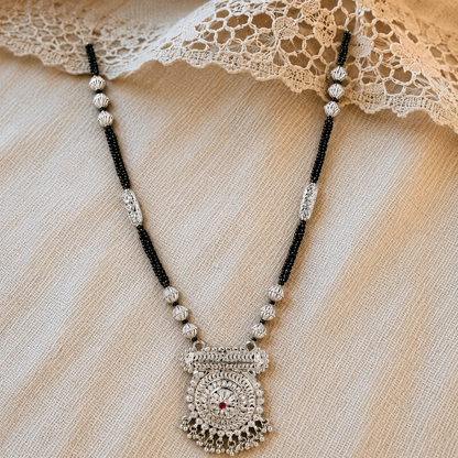 Binsar Tarini White Silver Mangalsutra