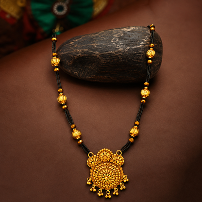 Nandadevi Kanakhaar Long Necklace