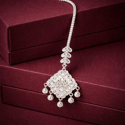 Pahadi Shilp-Rekha Maang Tikka