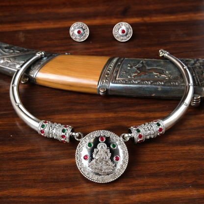 Alaknanda Devi Pratima Haar