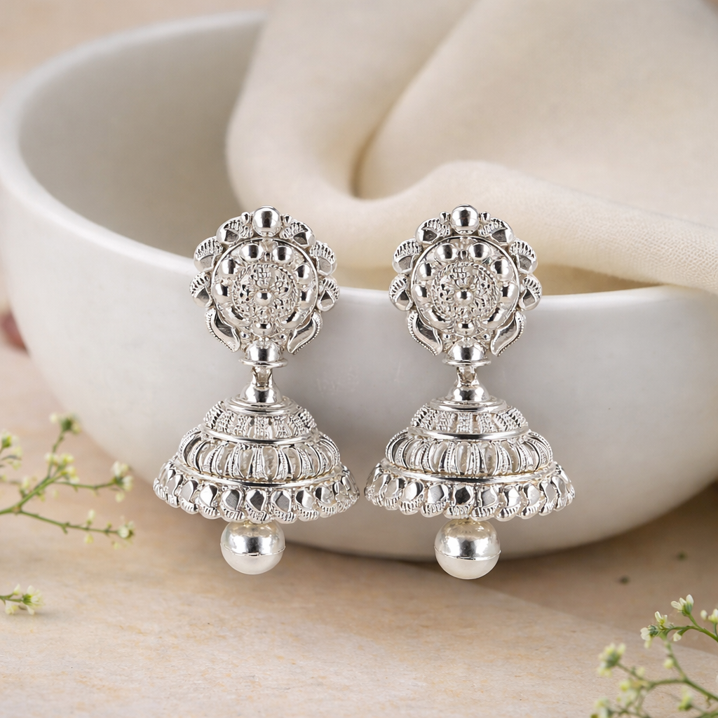 Pauri Pushp Rajat Jhumki