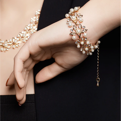 Elegant Crystal Charm Bracelet