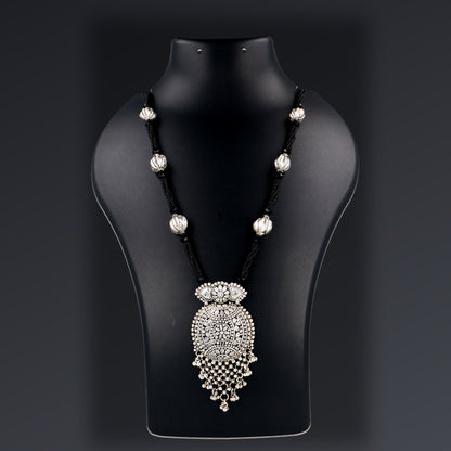 Kasar Devi Rajat-Jaal Mangalsutra - view 3